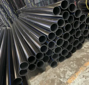 giá ống nước nhựa đen